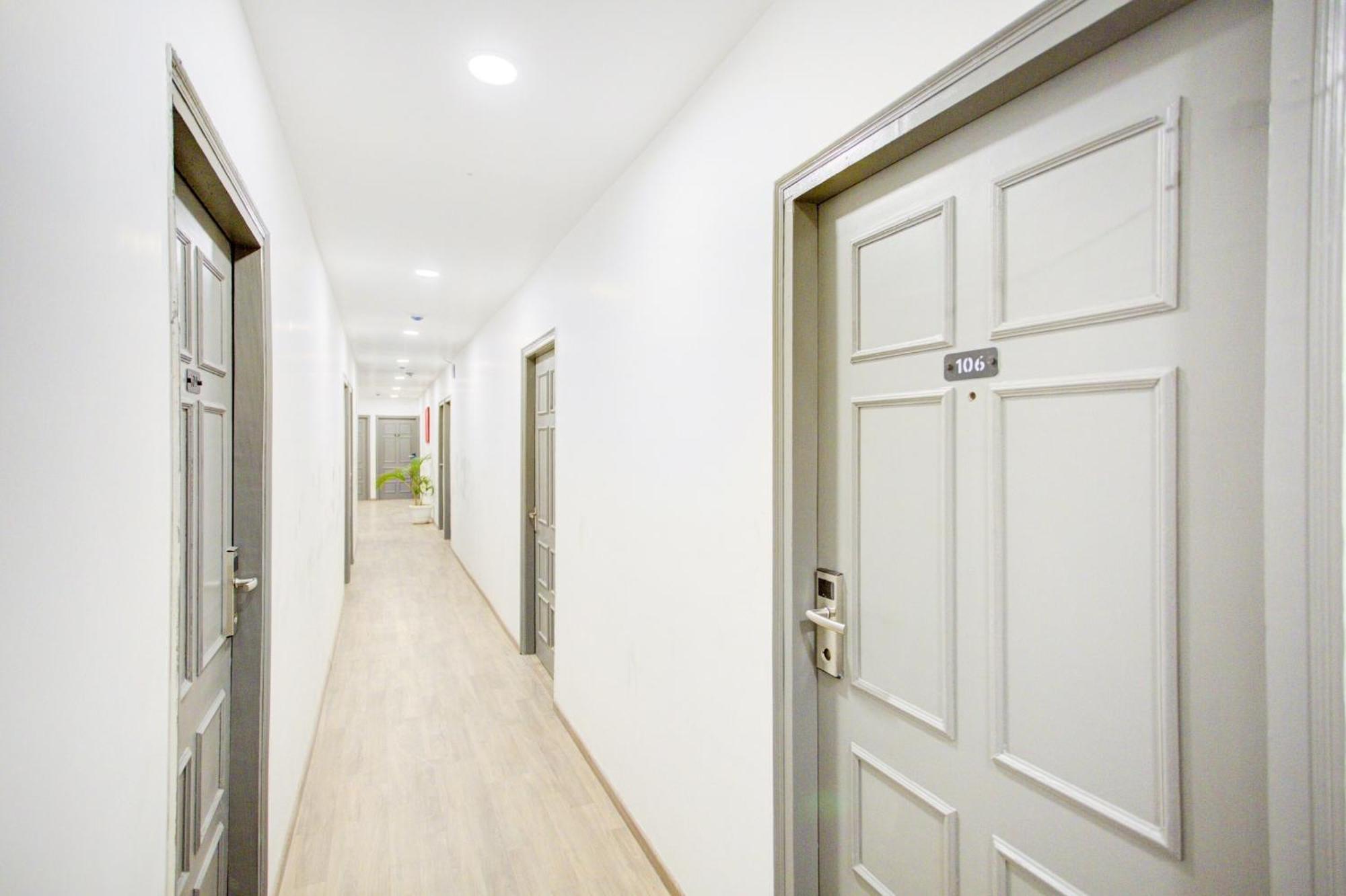 Townhouse Townhouse Atal Chowk Indirapuram 加济阿巴德 外观 照片