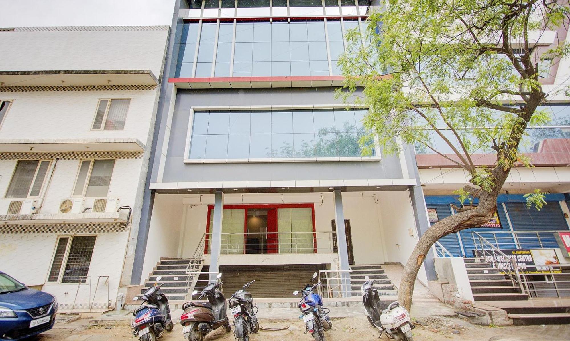 Townhouse Townhouse Atal Chowk Indirapuram 加济阿巴德 外观 照片
